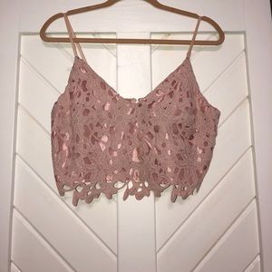 Lace flower crop